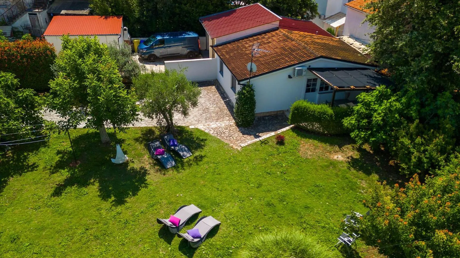 Beautiful Villa Ivona With Garden In Medulin Croatia